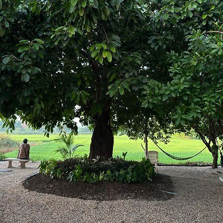 Ban Suweena Uthai Thani Exteriér fotografie