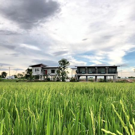 Ban Suweena Uthai Thani Exteriér fotografie