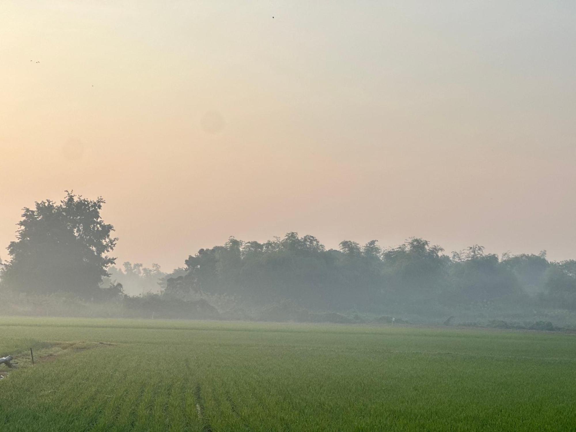 Ban Suweena Uthai Thani Exteriér fotografie